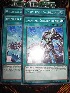 YU-GI-OH!COM UNION DES CHEVALIARDENTS PLAYSET (LOT DE 4) INOV-FR061 FR NEUF MINT - Picture 1 of 1