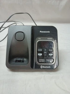 Podstawa do systemu telefonii bezprzewodowej Panasonic KX-TGD560 - Zdjęcie 1 z 10