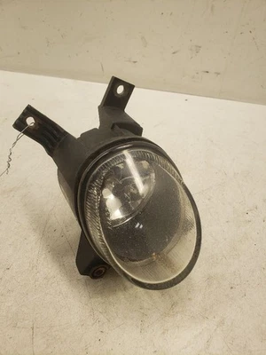 Luz de estacionamiento/esquina del conductor montada para parachoques antiniebla para AUDI A3 1428448 06-13 Foto 1 de 4