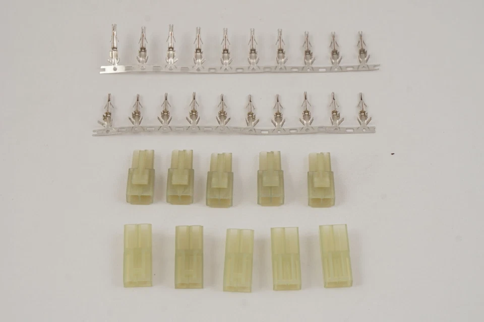 Tamiya Small Plug Without Cable (5 Pairs Male + Female) Modeling - Image 1 of 1