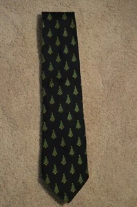 Joseph A Bank Christmas Tie 100% Silk Hand Sewn Navy with Christmas Trees - Picture 1 of 3
