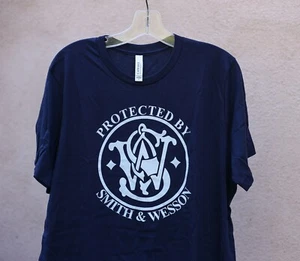 FAST SHIPPING Smith and Wesson Sample T-shirt Navy Blue Size Large - Picture 1 of 3
