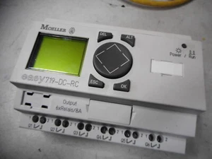 MOELLER Control Relay 24DC 12 x Input 6 x Relay OUT LCD Display -- EASY719-DC-RC - Picture 1 of 6