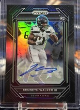 2022 Panini Chronicles - Prizm Black Signatures #PB-19 Kenneth Walker III AUTO
