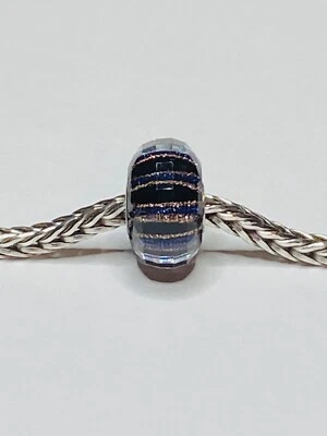 Trollbeads Illumination, Global Event 2019, Black, Blue - Image 1 of 4