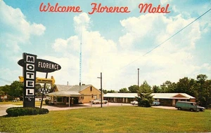 Vintage Florence Motel Kentucky Photochrome Postcard with Neon Sign - Picture 1 of 2