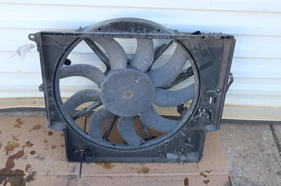 2012-2015 BMW 335I F30 MOTOR RADIADOR VENTILADOR DE REFRIGERAÇÃO MOTOR COBERTURA 600WATT FABRICANTE DE EQUIPAMENTO ORIGINAL - Imagem 1 de 4