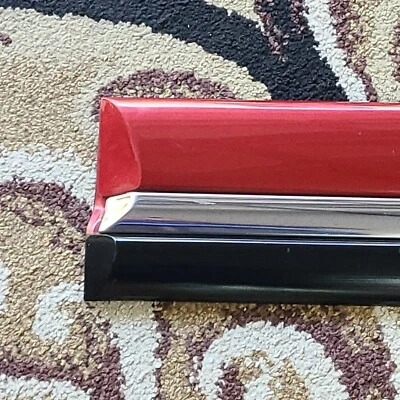 97-99 Buick LeSabre Custom Diver Side LH Puerta Trasera Moldura Cinturón Granate 53u Foto 1 de 4