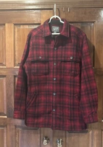 Woolrich Classic Stag Jacket Men’s Size Large Wool Red Buffalo Plaid Shacket - Picture 1 of 9