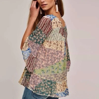 Anthropologie - Top Campesino Floreat Boho Floral Retazos Mangas Campana Talla Pequeña Foto 1 de 4