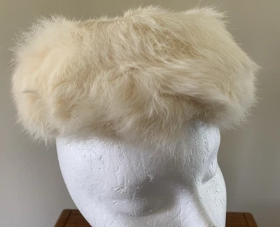 Vintage Small Off White Cream Rabbit Fur Pill Box Hat - Image 1 of 4
