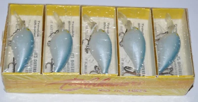 Antigua caja de distribuidor Blakemore 10 señuelos sellados tirador de problemas crankbait sábalo azul Foto 1 de 4