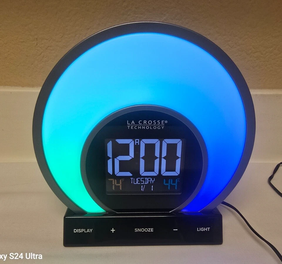 C80994 La Crosse Technology Soluna Mood Light Digital Alarm Clock - Image 1 of 4
