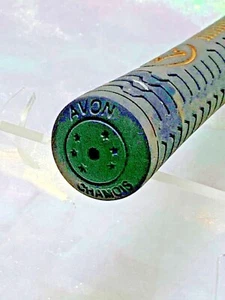 Nueva empuñadura de golf Avon gamuza negra con impresión dorada estándar (473) - Imagen 1 de 3
