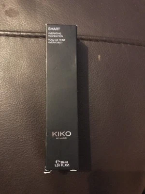 KIKO Milano Smart Hydrating Foundation N100 30ml Ships N 24h - Image 1 of 4