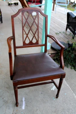 Silla de comedor antigua con brazo estilo Sheraton trono gótico Foto 1 de 4