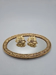 Vintage Matte Goldtone Poinsettia Earrings Pierced - Picture 1 of 4