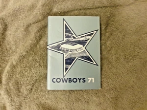 1971 DALLAS COWBOYS MEDIA GUIDE Yearbook 1972 SUPER BOWL ROGER STAUBACH Program - Picture 1 of 24
