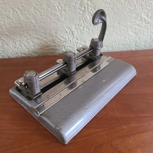 vintage Master Products Three 3-Hole Punch Lever Model 1000 • Made in U.S.A. - Picture 1 of 7