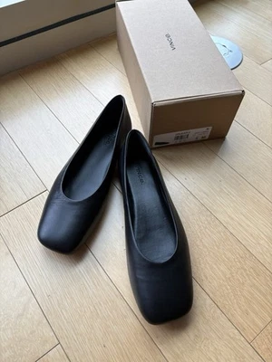 Vince Leah Ballet Pisos Cuero Negro Puntera Cuadrada 8 Nuevo en Caja Foto 1 de 3