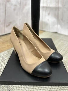 Zapatos de salón Torrid beige negro dos tonos imitación cuero, talla 10W - Imagen 1 de 6
