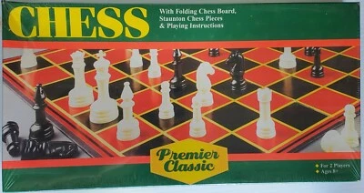 Pressman Premier Classic Chess Set 1980s Plastic 2.5" King +Board Good Condition - Image 1 of 3