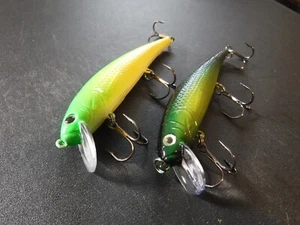 Customized Bomber Long A Similar Floating Jerk Bait Fishing Lure Glo Walleye Lot - Picture 1 of 3
