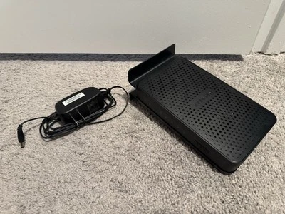 NETGEAR C3000 Gigabit N300 WiFi DOCSIS 3.0 Cable Modem Wireless Router - Image 1 of 3