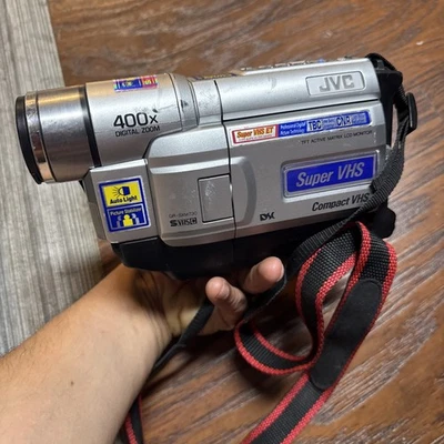 JVC GR-SXM730 Super VHS Camcorder Bundle Charger Extras Needs New Battery - Image 1 of 4