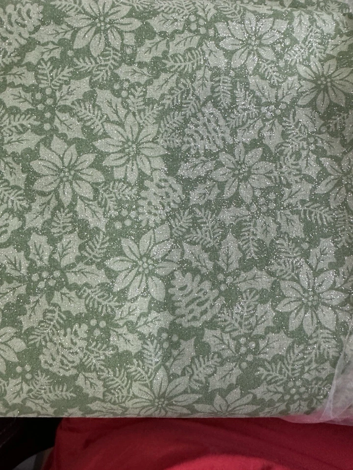 Fabric Green Sparkle Poinsettia Cotton 5 Yards 1999 Fabric Traditions Sew Quilt - Image 1 of 4