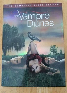 The Vampire Diaries komplett erste 1. Staffel DVD NEU KOSTENLOSER Versand - Bild 1 von 1