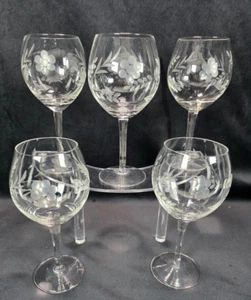 5 Vintage ETCHED Crystal Wine Glasses 8 oz. Lotus Flower Leaves Clear - Picture 1 of 7