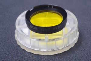 ✅ BDB YELLOW 32MM P/ON YX3 FILTER GENUINE LENS OR CAMERA PUSH ON W/ KEEPER 107-2 - Picture 1 of 2
