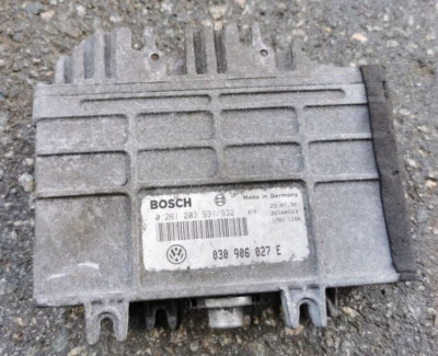 Centralina motore per VW Polo 6N1 ecc. 030 906 027E, Bosch 0261203931/ 932 - Immagine 1 di 4