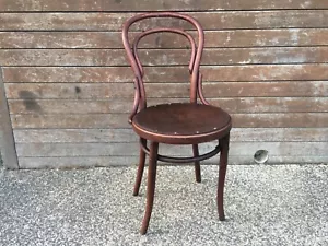 Art Nouveau Vienna Kaffeehaus walnut bentwood chair no. 14 - Picture 1 of 9