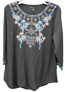 Calessa Size L Black Embroidered Tunic Top Blouse 3/4 Sleeve Crinkle Texture - Picture 1 of 9