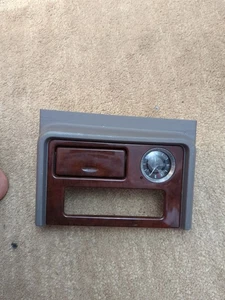 2003 2004 2005 2006 Cadillac Escalade Esv Ext Dash Clock Bvlgari GM P/N 15087592 - Picture 1 of 4