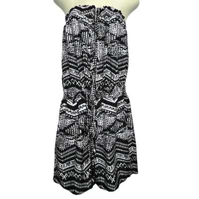 Mameluco sin tirantes MLLE GABRIELLE 1x Negro Blanco Estampado Geométrico Bolsillos Elásticos  Foto 1 de 4