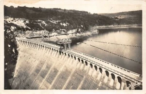 Der See Von Sarrans (Aveyron) - Bild 1 von 2