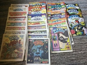 2000AD comics - x 31 Comics - job lot - mostly 500s issues. - Picture 1 of 17