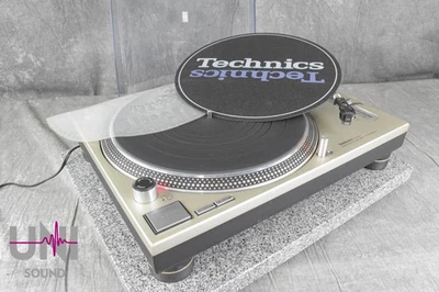 Technics SL-1200MK3D Silver Direct Drive DJ Turntable in Very Good Condition - Image 1 of 4