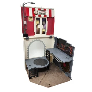 Teenage Mutant Ninja Turtles TMNT Anchovy Alley Pop Up Pizza Box Playset 2012 - Picture 1 of 11