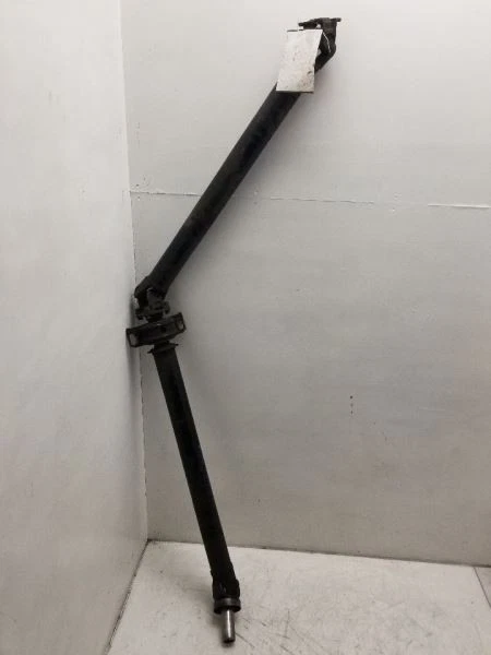 95-04 TOYOTA TACOMA 2.4L RWD AT REAR DRIVE SHAFT ASSEMBLY  - Image 1 of 4