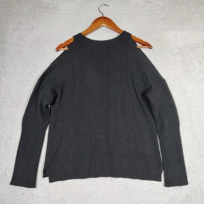 Suéter Saks Fifth Avenue Para Mujer Pequeño Negro 100% Cachemira Hombro Frío Acogedor Foto 1 de 4