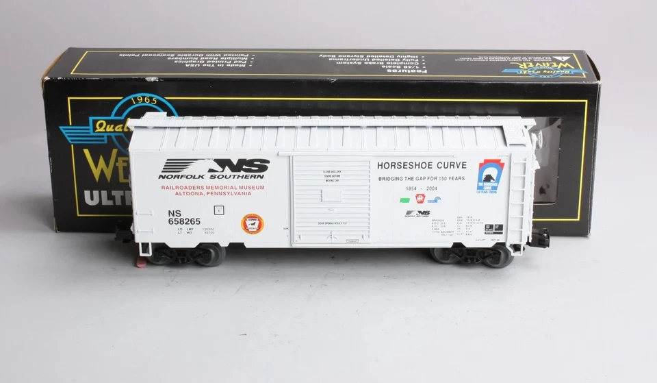 Weaver 658265 "O" Norfolk Sothern Horseshoe Curve PS-1 40' Boxcar (3 rieles) Nuevo en caja Foto 1 de 1