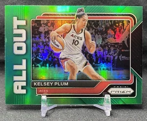 2023 Panini Prizm WNBA All Out Green Prizm Kelsey Plum #9 - Foto 1 di 2