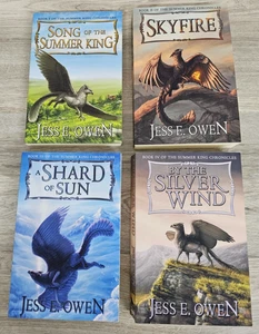 Rarität Die Sommerkönig Chroniken, Bücher I, II, III und IV von Jess E. Owen, SCHÖN! - Bild 1 von 9