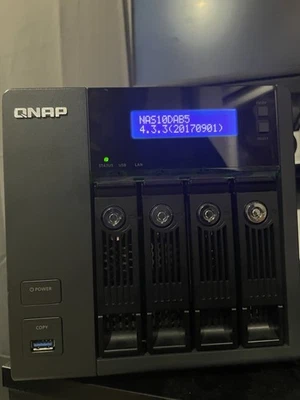 TVS-471 QNAP 4 Bay Desktop - Image 1 of 4