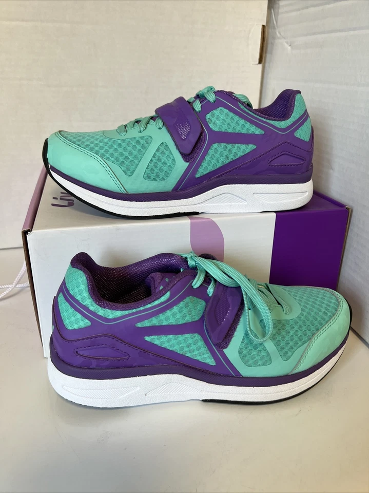 GIANT LIV Avida Cycling Shoes white green WOMENS size 7/37 lace & hook-loop