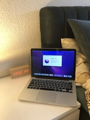 Macbook Pro 2015 13 zoll 2,7 Ghz 8Gb - Bild 1 von 4